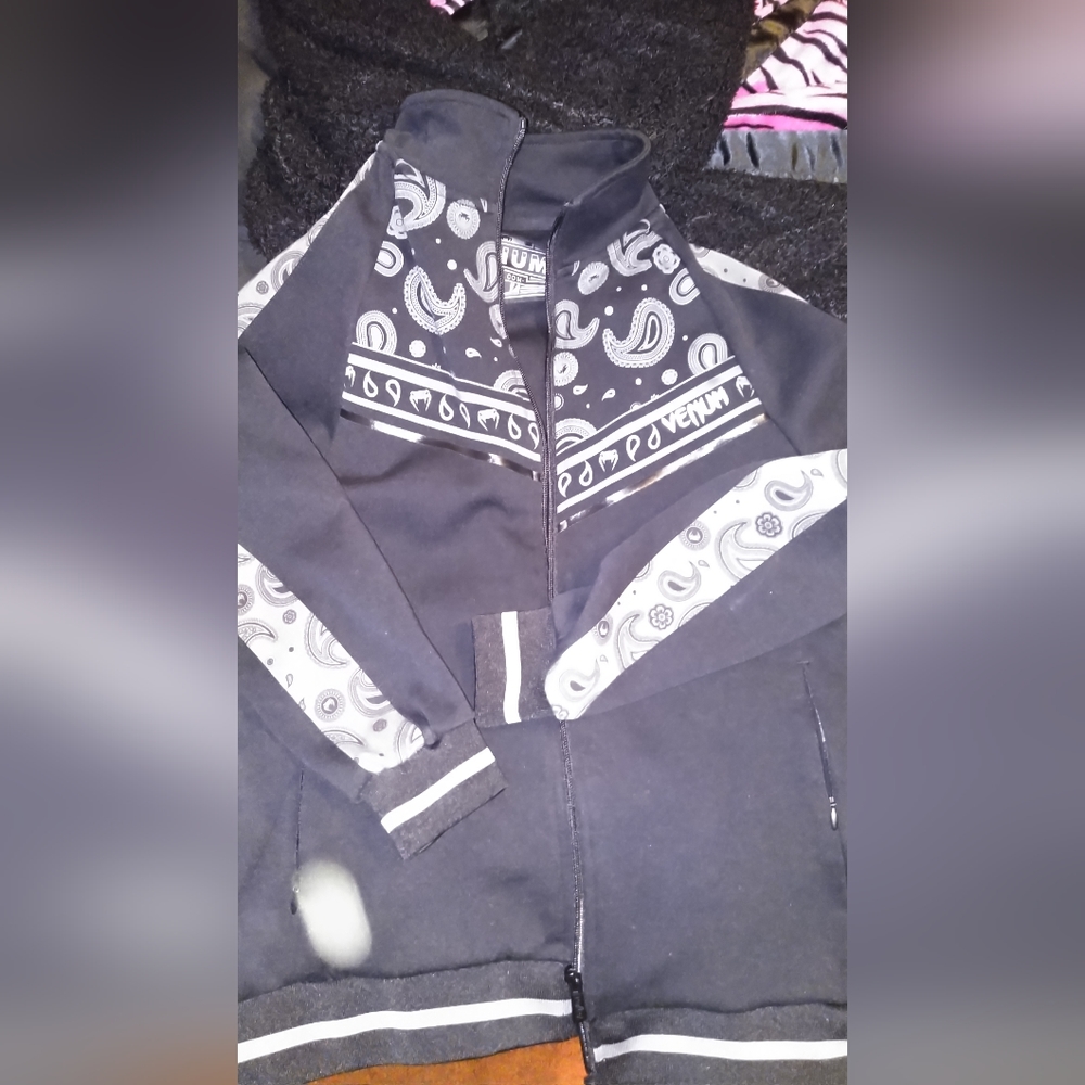 Venum MMA UFC Cali print paisley track jacket men's small black zip up